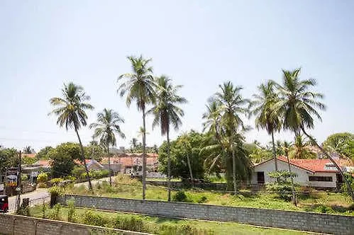 Hotel Island Breeze Srilanka Negombo